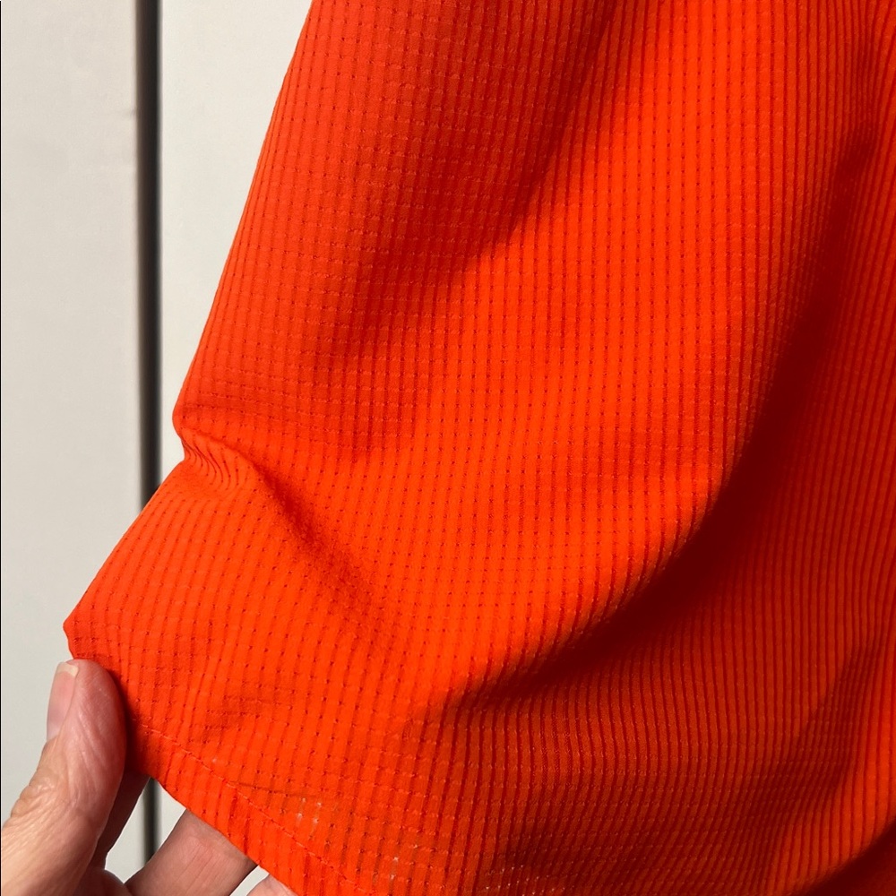 Magellan Brand Loose Fit wicking short sleeve outdoor shirt. - Picture 6 of 6